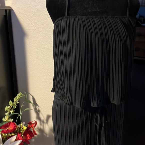 Two-piece crop top high, waisted, beautiful crepe and delicate like new - Picture 6 of 10